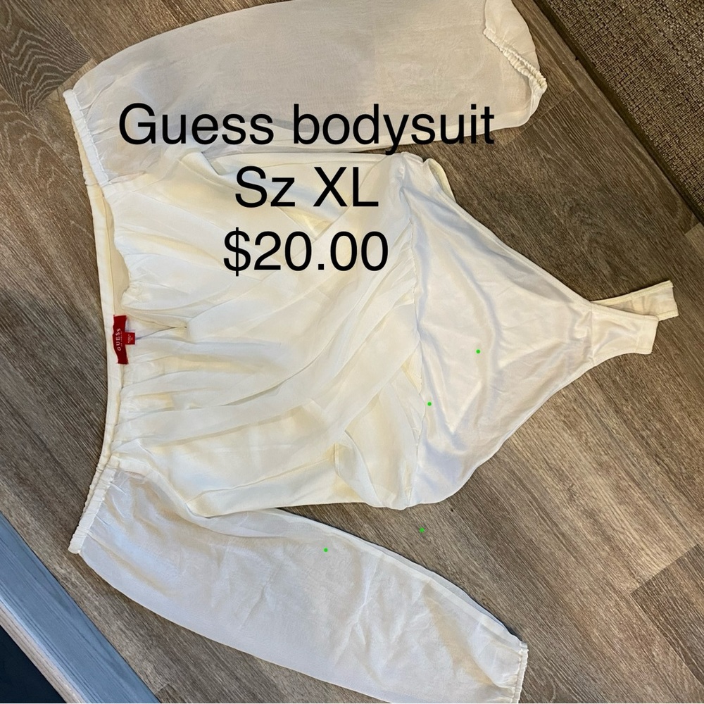 Guess bodysuit XL 20.00